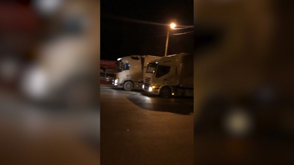 Турки напали на колонну армянских грузовых машин в Марнеули (видео)